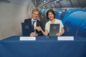 CERN Director-General Dr. Fabiola Gianotti and KIT President Professor Holger Hanselka in Geneva. Photo: Maximilien Brice